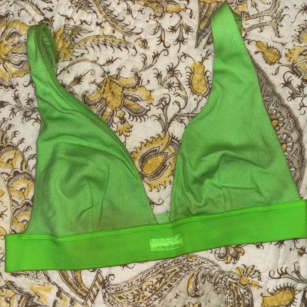 Skims Bra